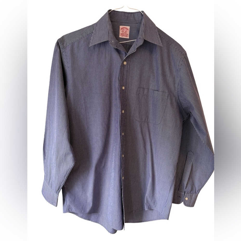 Brooks Brothers Navy & White Stripe Button Down Men’s Shirt Excellent Condition